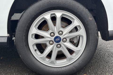 Ford Transit Connect 240 L2 Limited 120 ps Panel Van 26