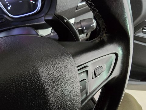 Peugeot Traveller 2.0 BlueHDi Allure Standard MPV EAT6 MWB Euro 6 (s/s) 5dr 36