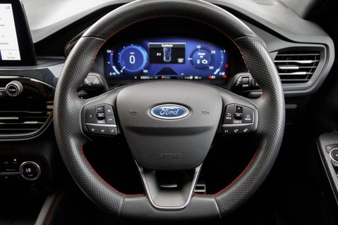 Ford Kuga ST-LINE X EDITION 22