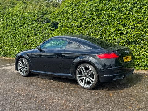 Audi TT 1.8 TFSI Black Edition Coupe 3dr Petrol Manual Euro 6 (s/s) (180 ps) 30
