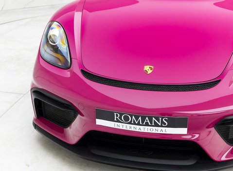 Porsche 718 Cayman GT4 20