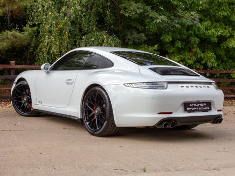 Porsche 911 CARRERA GTS PDK 6