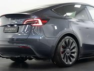 Tesla Model Y ModeL Y Performance AWD 4WD 5dr 17