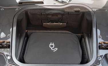 Porsche 918 Spyder 36