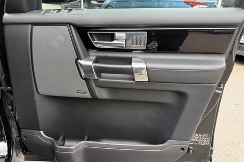 Land Rover Discovery SDV6 HSE - TWO OWNERS - 10 SERVICES - CAMBELT - TOWBAR 41