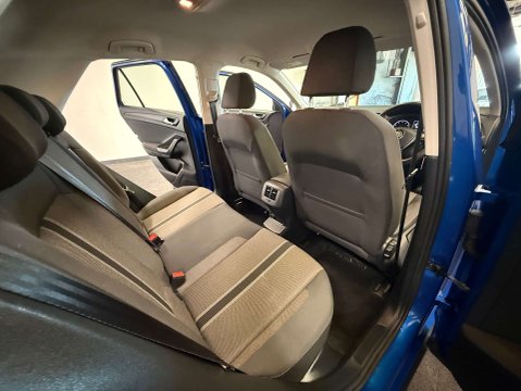 Volkswagen T-Roc 1.0 T-Roc SE TSi 5dr 42