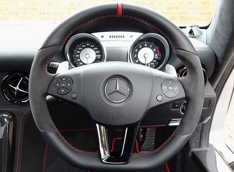 Mercedes-Benz SLS AMG GT 23