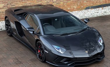 Lamborghini Aventador S LP740-4 10