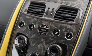 Aston Martin Vanquish S Ultimate 19