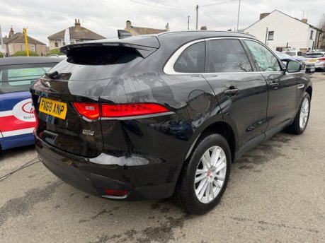 Jaguar F-Pace PORTFOLIO AWD 9