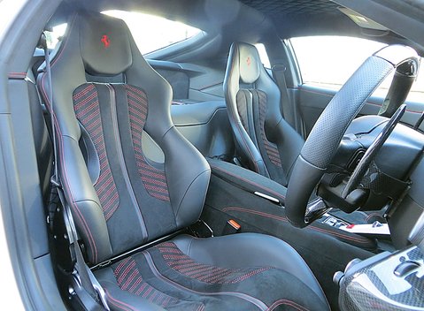 Ferrari F12 Berlinetta 8