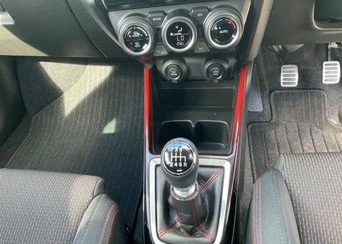 Suzuki Swift SPORT BOOSTERJET MHEV 25