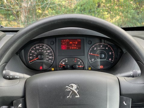 Peugeot Boxer 440 L4H2 17seat MINIBUS LITE NON-D1 with Telescopic Ramps. ULEZ E6. 27
