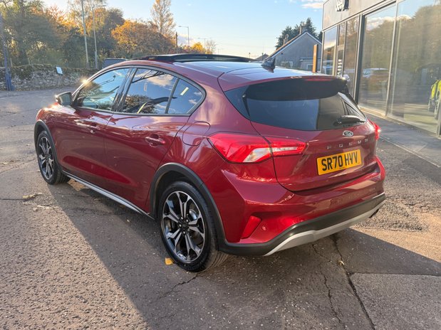 Ford Focus X ECOBLUE 5