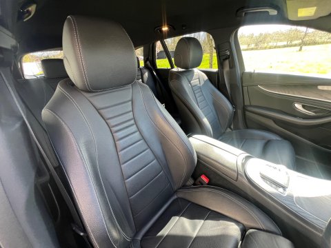 Mercedes-Benz E Class E 200 AMG LINE MHEV 36