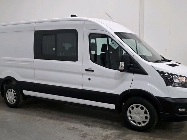 Ford Transit FORD TRANSIT 350 L3 DIESEL FWD 2.0 Eco Blue 350 130ps L3H2 Trend Double Cab 3