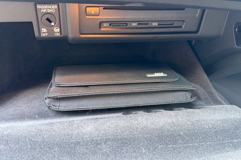 Audi A4 TFSI BLACK EDITION MHEV- APPLE CAR PLAY - REVERSE CAMERA 55