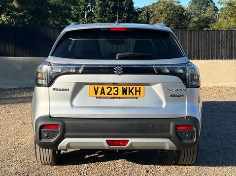 Suzuki S-Cross MOTION 8