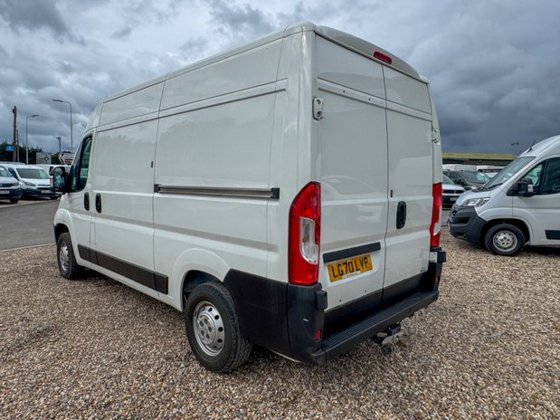 Citroen Relay MWB L2H2 [SOLD CR] Medium Roof Enterprise 35 Air Con Nav Sensors Tow Bar EU 10