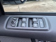 Land Rover Discovery SDV6 HSE 16