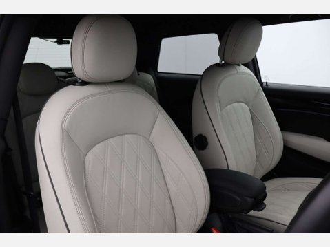 Mini Hatch 1.5 Cooper Exclusive Auto 3dr 15