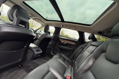 Volvo V90 D5 POWERPULSE INSCRIPTION PRO AWD -PAN ROOF - £6320 OPTIONAL EXTRAS  33