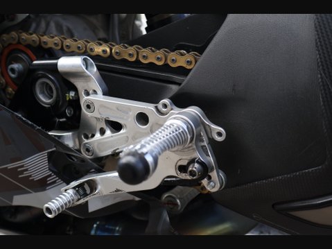 Ducati Panigale PANIGALE V4 R 8