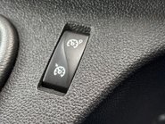 Renault Master LL35 Business 145 ps dCi Low Floor Luton - Air Con / Camera 18