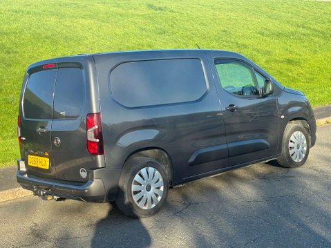 Vauxhall Combo 1.5 Combo 2000 Sportive S/S 6