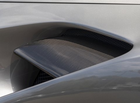 Ferrari 488 Spider 30