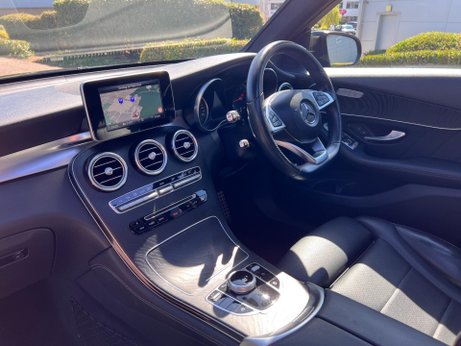 Mercedes-Benz GLC 2.0 GLC250 AMG Night Edition G-Tronic+ 4MATIC Euro 6 (s/s) 5dr 27