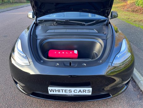 Tesla Model Y (Dual Motor) Long Range Auto 4WDE 5dr 33
