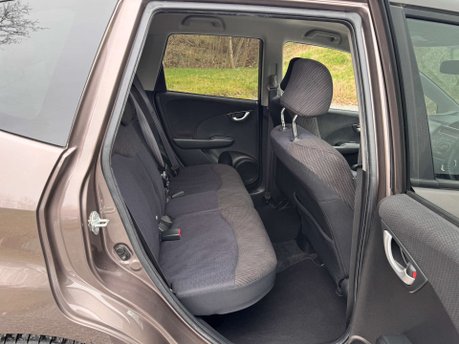 Honda Jazz 1.3 Jazz ES+ i-VTec CVT 5dr 13