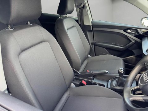 Audi A1 1.0 TFSI 30 Technik Sportback Euro 6 (s/s) 5dr 8