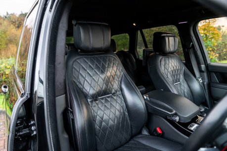 Land Rover Range Rover SV AUTOBIOGRAPHY DYNAMIC BLACK. NOW SOLD. PLEASE CALL 01903 254800. 3