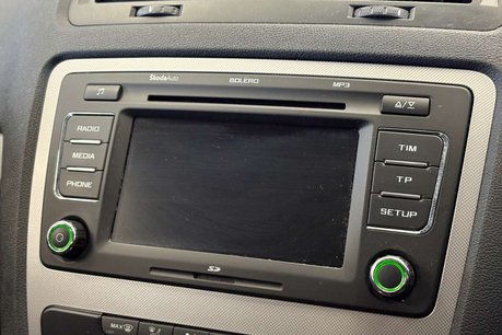 Skoda Octavia 1.4 TSI Elegance Hatchback 5dr Petrol DSG Euro 4 (122 ps) 9