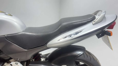 Honda CB 1998 42K GOOD COMMUTER BIKE NEW MOT SERVICED 600CC NAKED 9