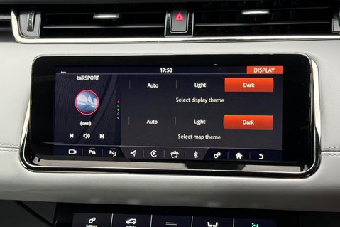 Land Rover Range Rover Evoque R-DYNAMIC HSE MHEV -ADAPTIVE CRUISE -PAN ROOF -HEATED S/WHEEL - FULL S/HIST 53