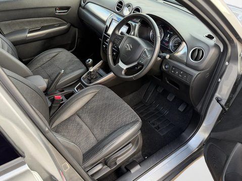 Suzuki Vitara 1.4 Boosterjet 48V Hybrid SZ5 5dr 20