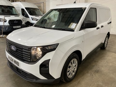 Ford Transit Courier TREND ECOBOOST 1
