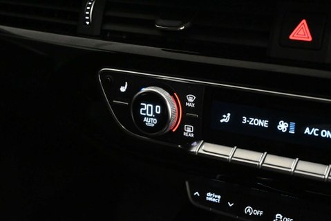 Audi A5 2.0 A5 Sportback 35 TFSI MHEV Black Edition Semi-Auto 5dr 39