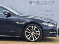 Jaguar XE R-SPORT INGENIUM AWD 11