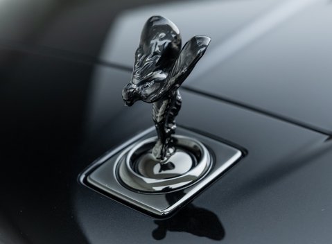 Rolls-Royce Cullinan Black Badge 38