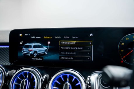 Mercedes-Benz GLB 1.3 GLB 200 AMG Line Premium Plus Night Edition 5dr 37