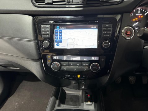 Nissan X-Trail 2.0 dCi Tekna 4WD Euro 6 (s/s) 5dr 24