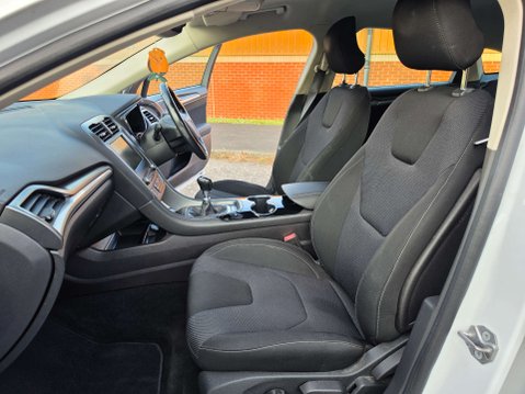 Ford Mondeo 2.0 Mondeo Titanium TDCi 5dr 11