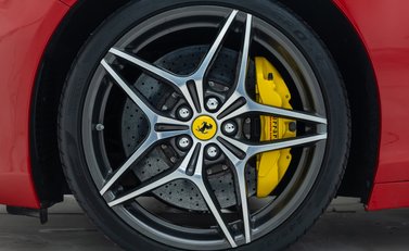 Ferrari California T HANDLING SPECIALE 32