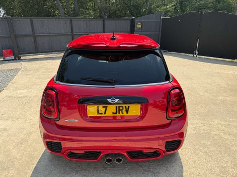 Mini Hatch 2.0 Cooper S Works 210 3dr 36