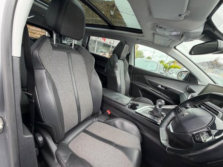Peugeot 5008 PURETECH S/S ALLURE 10