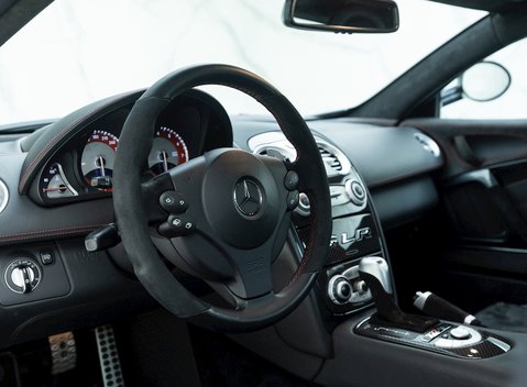 Mercedes-Benz SLR McLaren 722 Edition 11